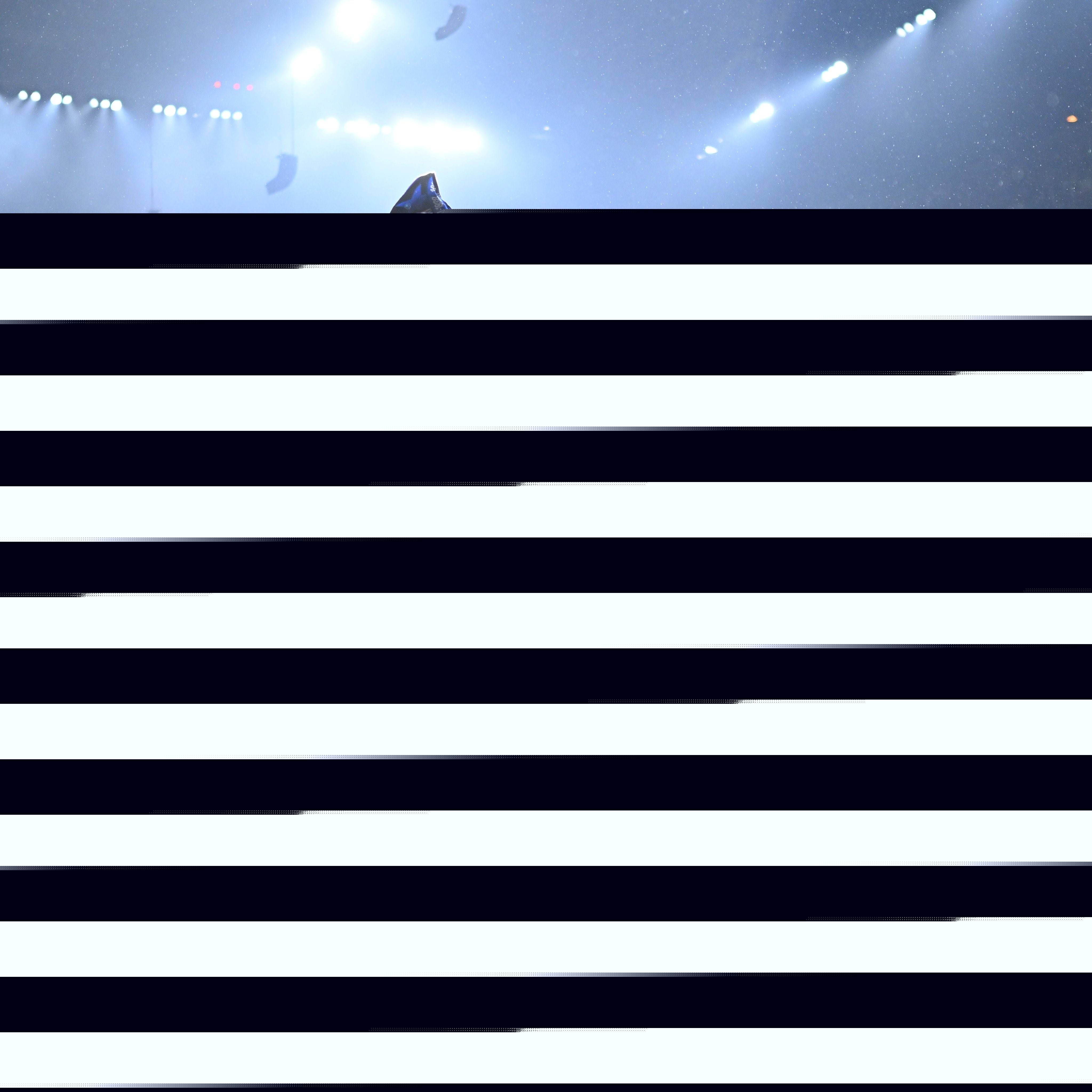 赛场吃盒饭 赛场吃盒饭