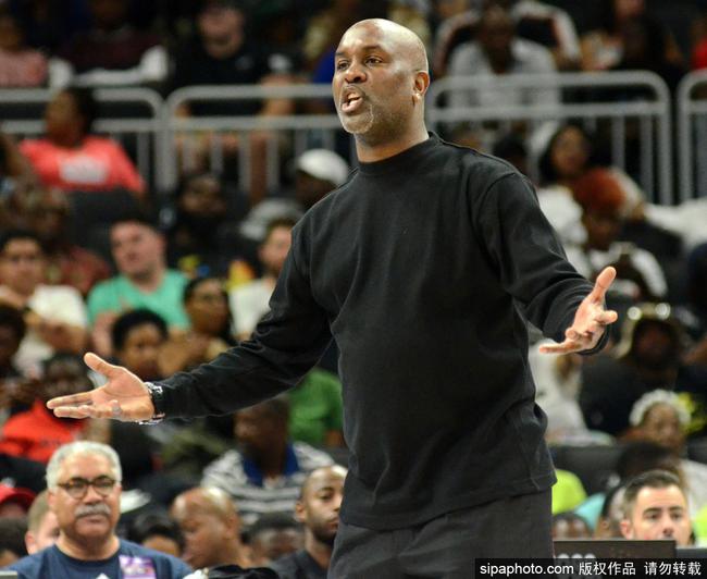 澳波更多地 澳波更多地