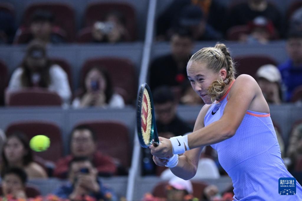 仅有助于球 仅有助于球